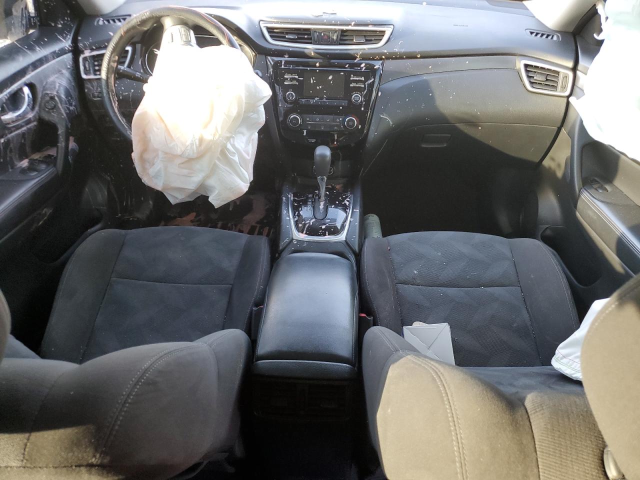 2016 Nissan Rogue - Image 8