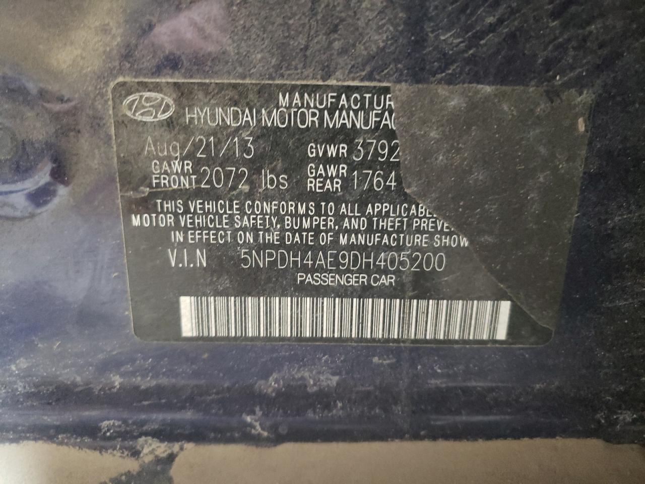 2013 Hyundai Elantra - Image 12