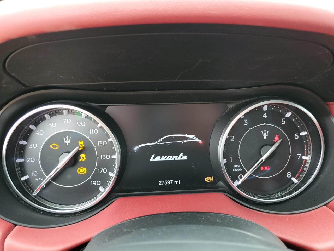 2022 Maserati Levante - Image 9
