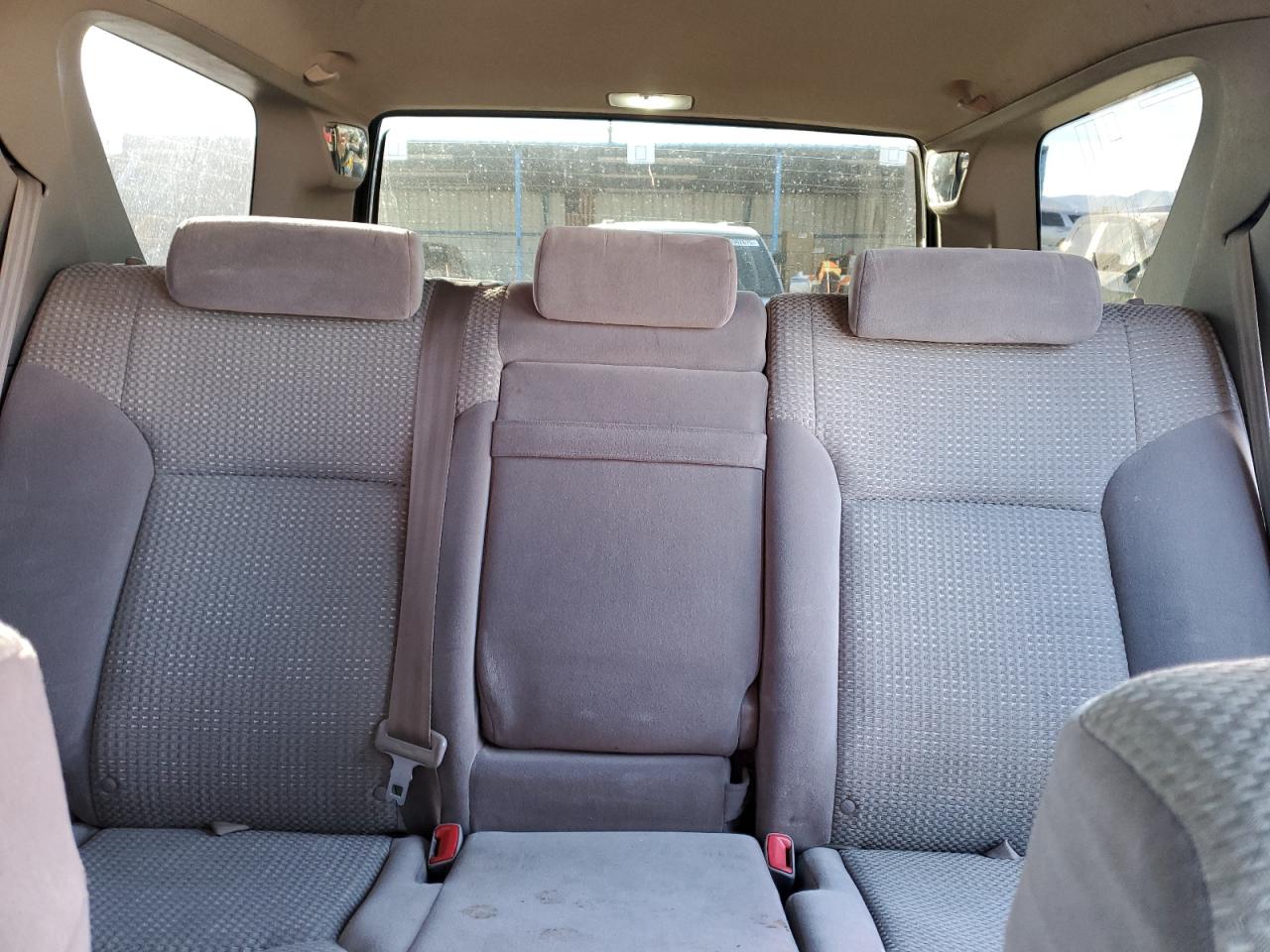 2005 Toyota 4Runner - Image 10