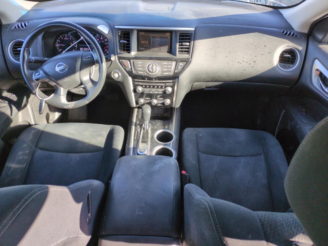 2013 Nissan Pathfinder - Image 8