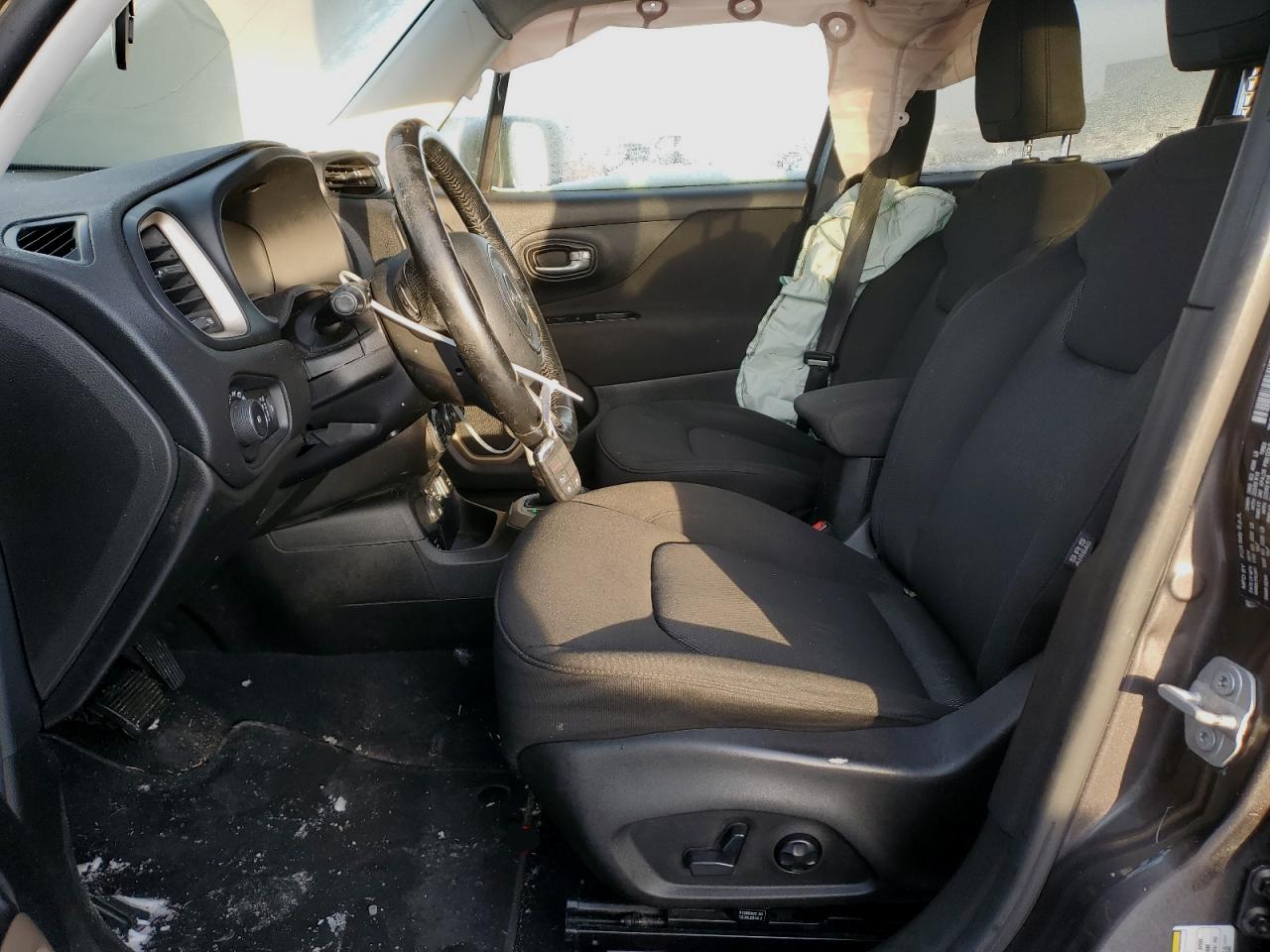 2016 Jeep Renegade - Image 7