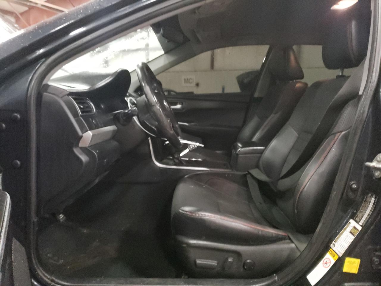 2016 Toyota Camry - Image 7