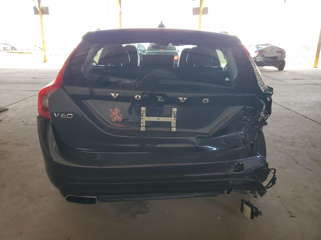 VIN YV140MEK7H1338322 2017 VOLVO V60 no.6