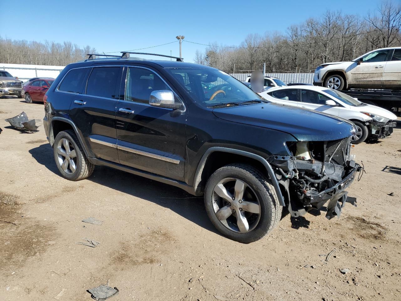 2012 Jeep Grand Cherokee - Image 4