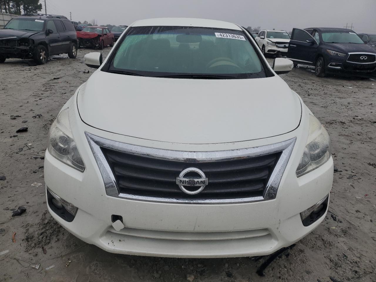 2014 Nissan Altima - Image 5