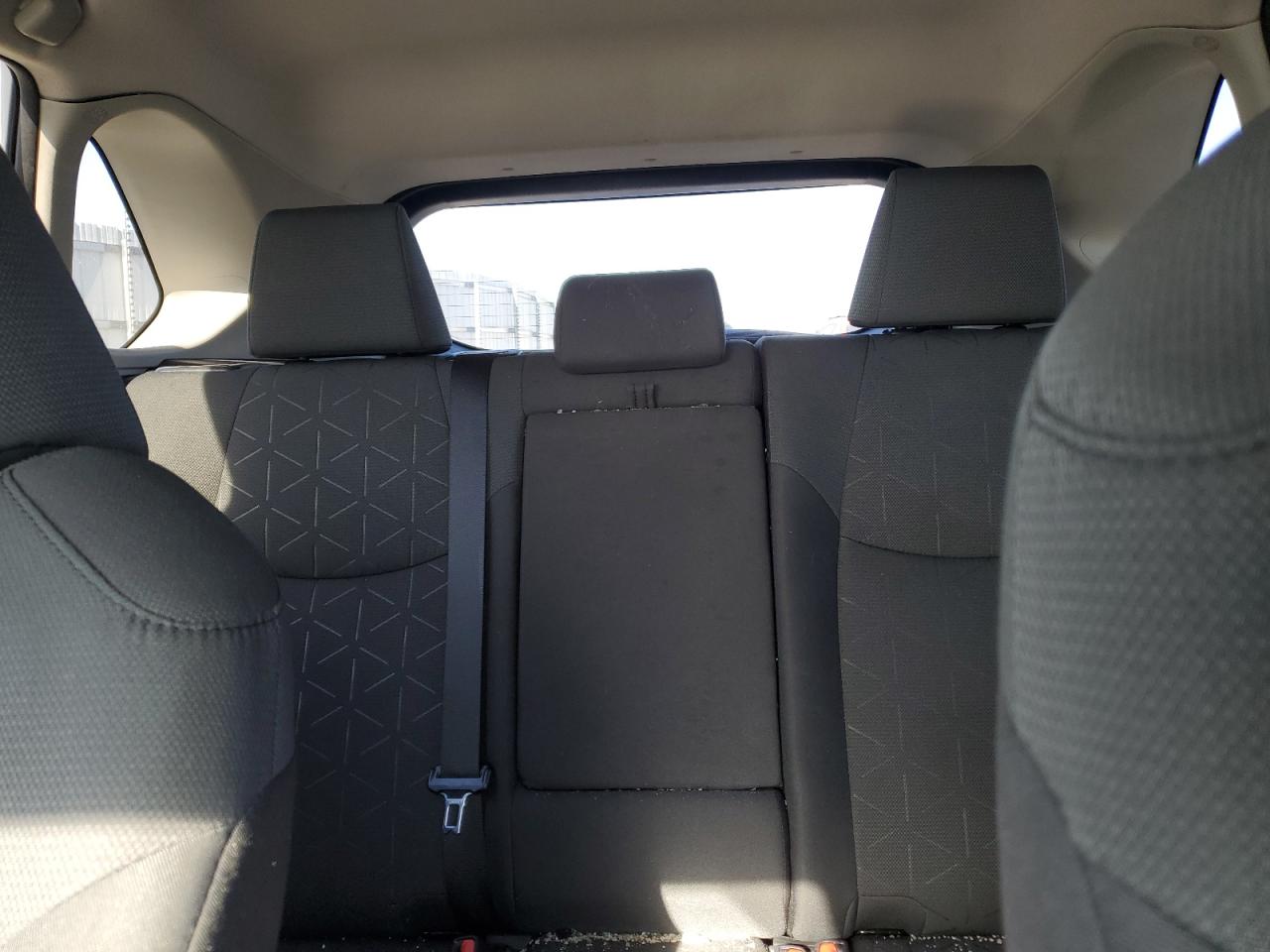 2024 Toyota RAV 4 - Image 10