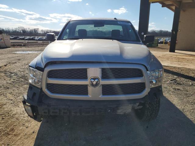  RAM 1500 2019 Srebrny