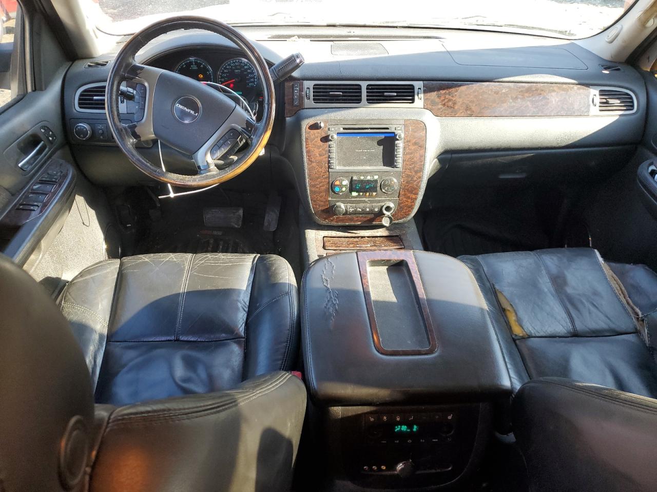 2008 GMC Yukon - Image 8