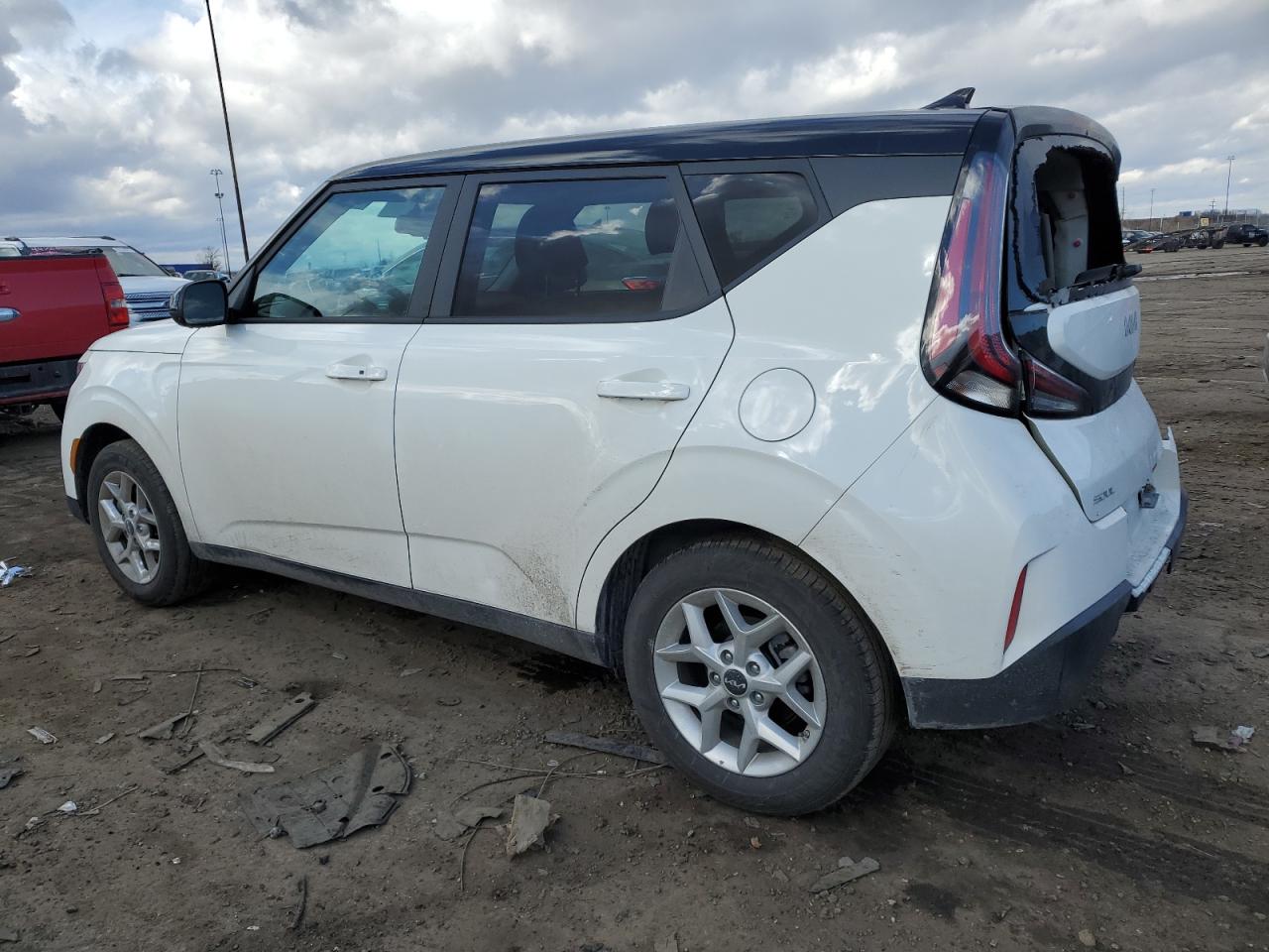 2024 Kia Soul - Image 2