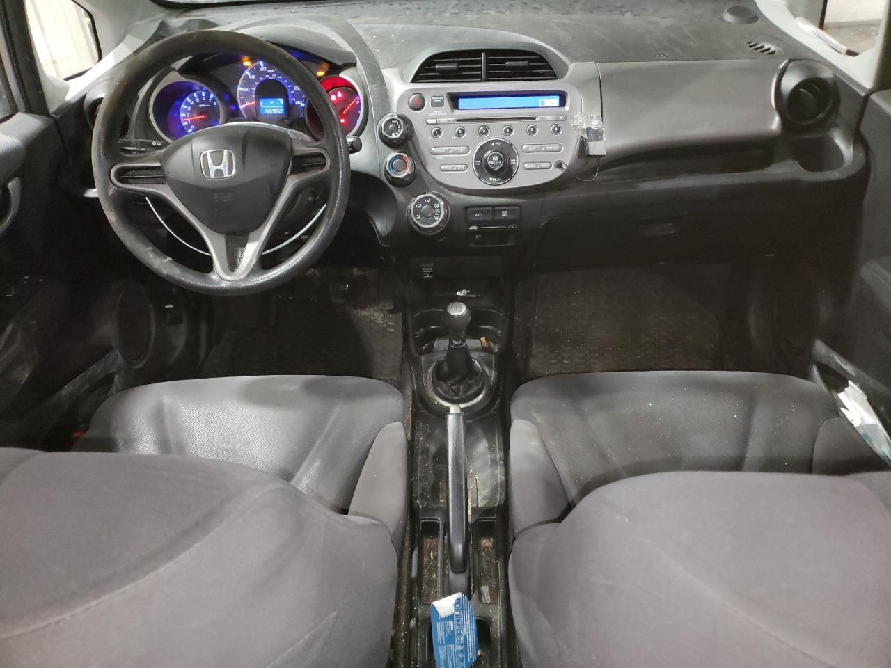 2010 Honda Fit - Image 8