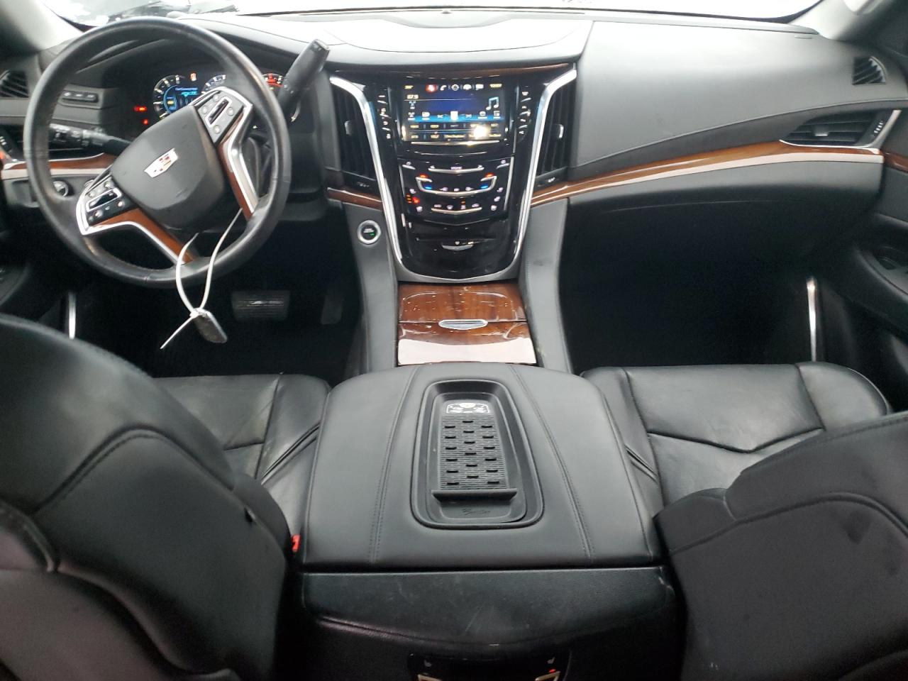 2017 Cadillac Escalade - Image 8