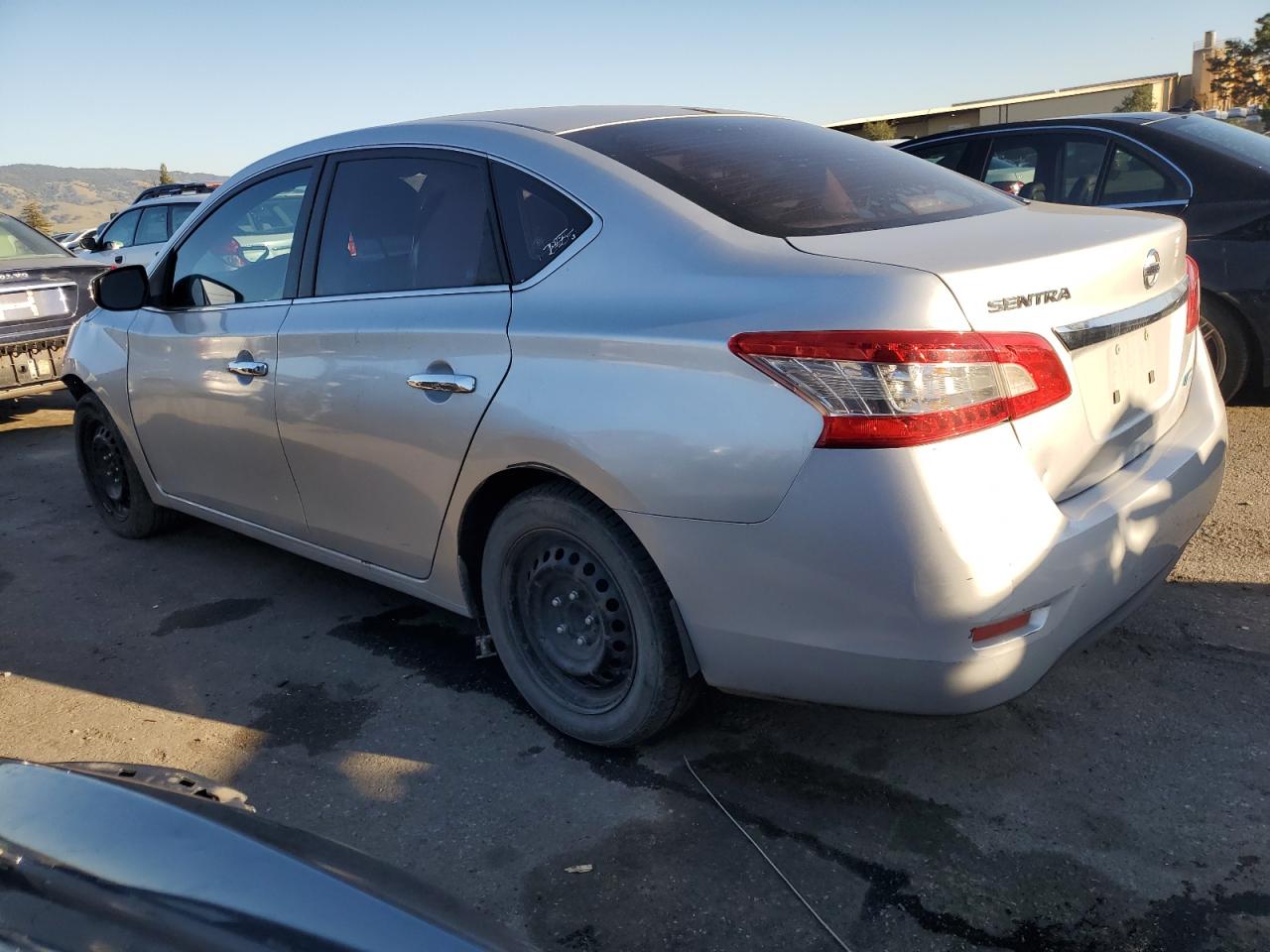 2014 Nissan Sentra - Image 2