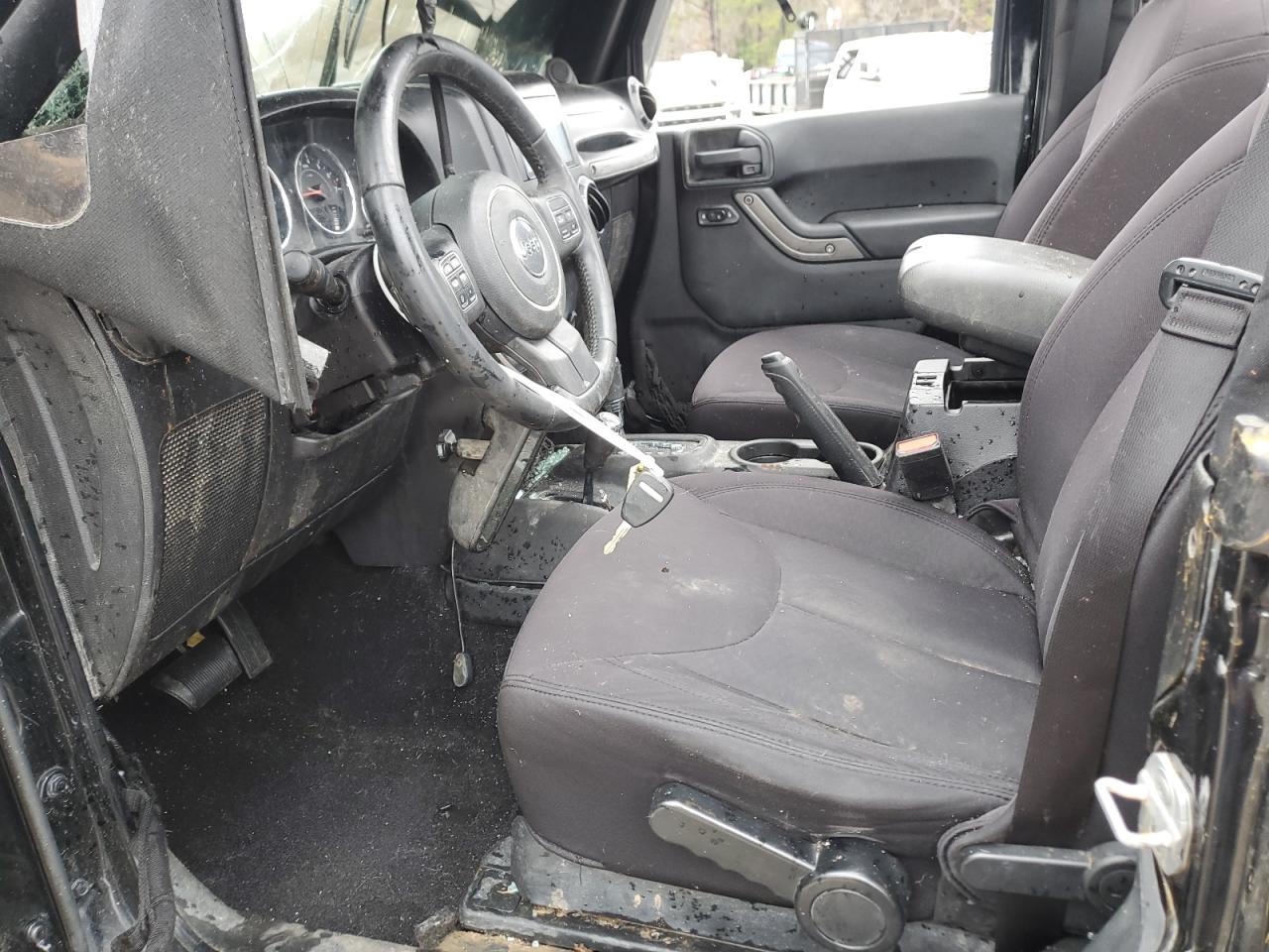 2013 Jeep Wrangler - Image 7