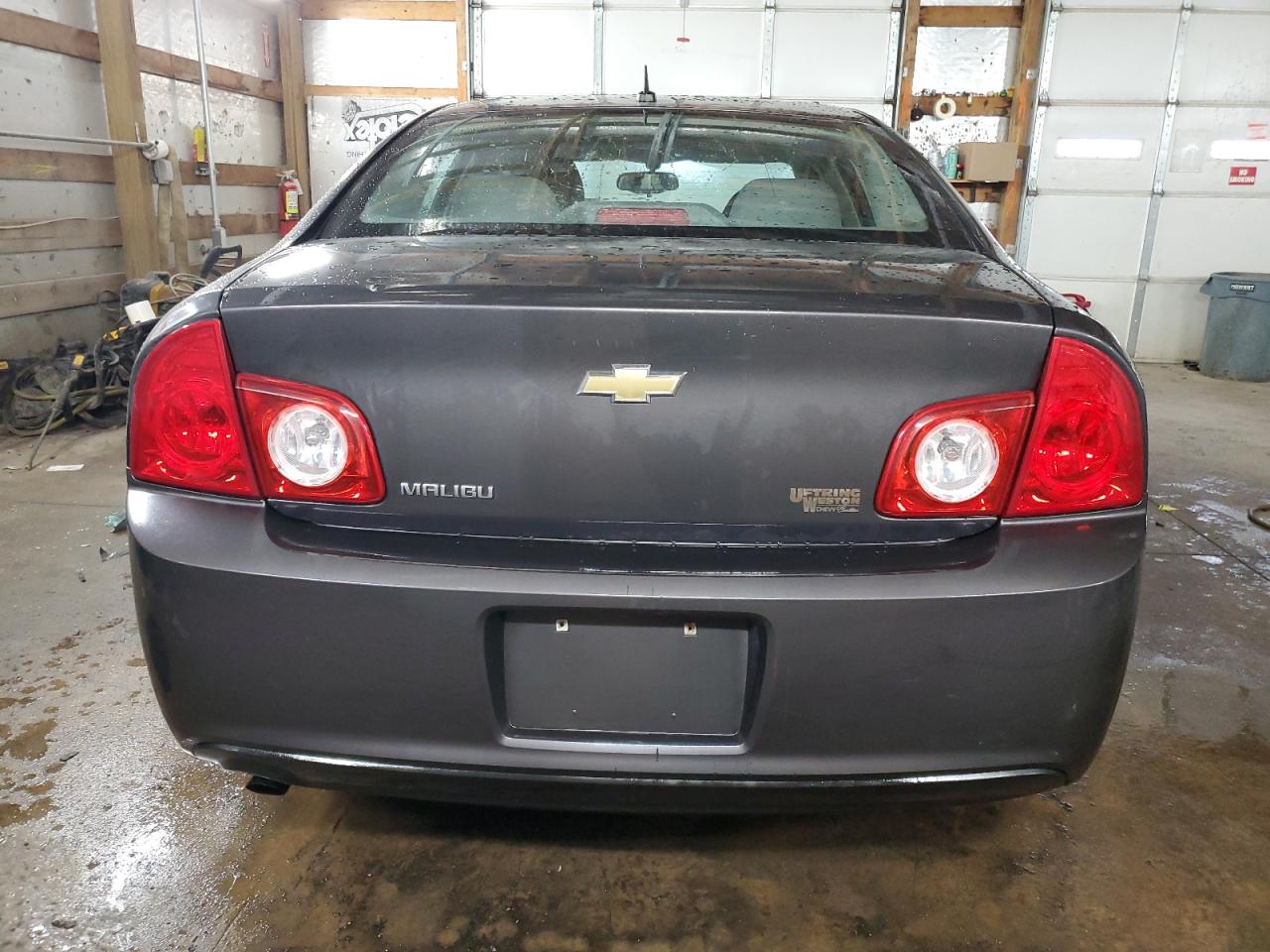 2011 Chevrolet Malibu - Image 6
