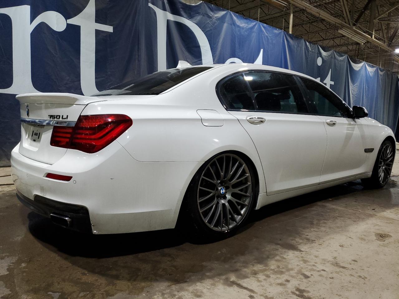 2013 BMW 7er - Image 3
