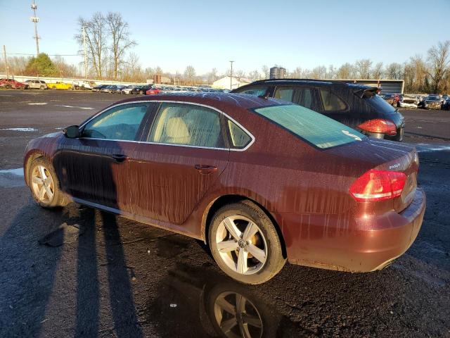  VOLKSWAGEN PASSAT 2013 Бургунді