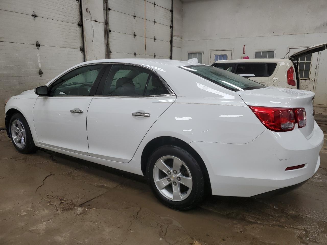2014 Chevrolet Malibu - Image 2