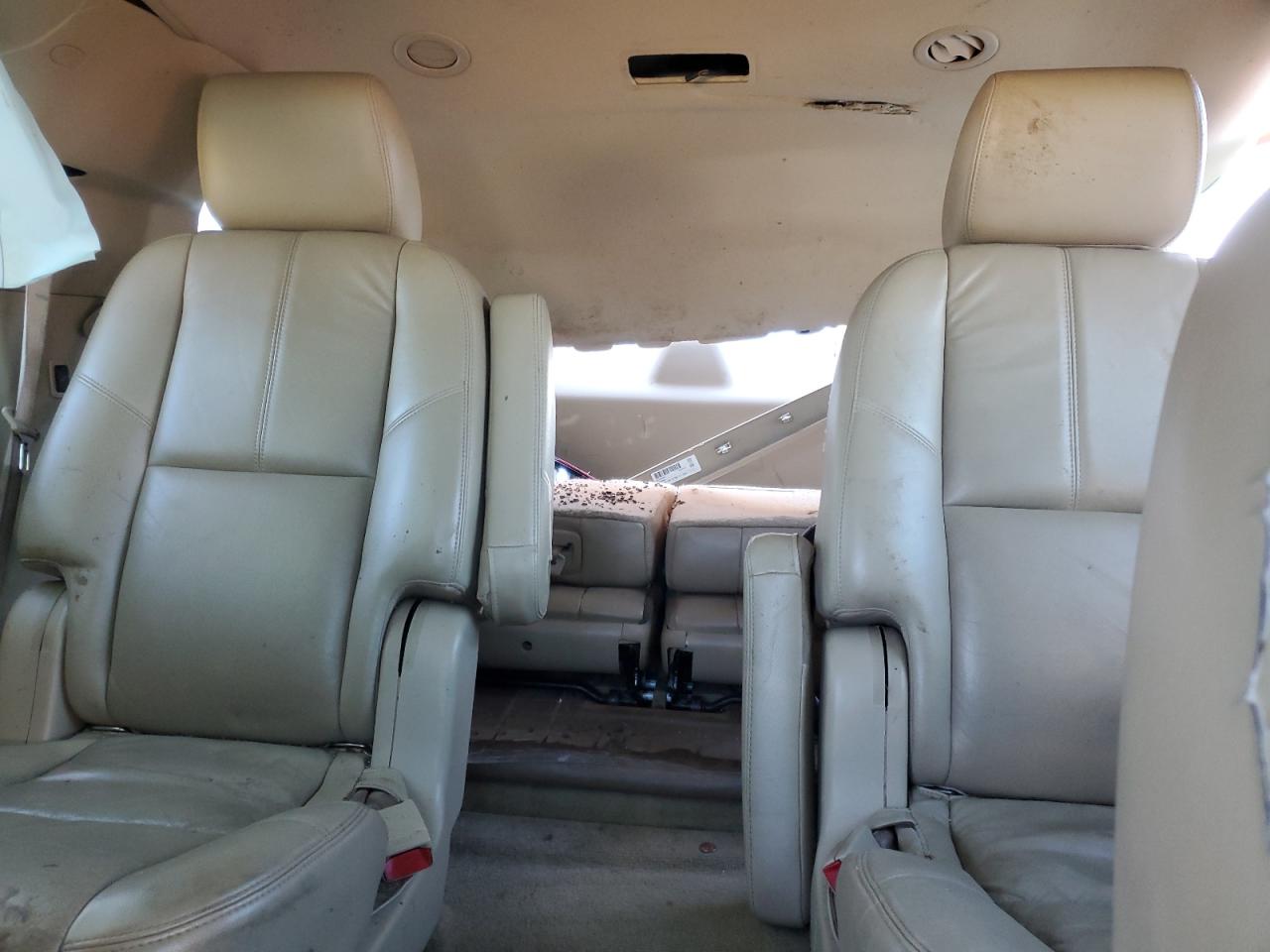 2012 Chevrolet Tahoe - Image 10