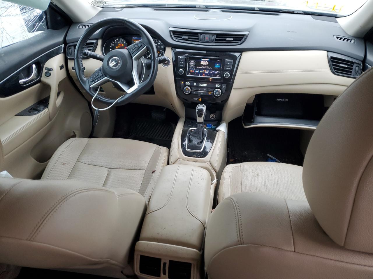 2020 Nissan Rogue - Image 8