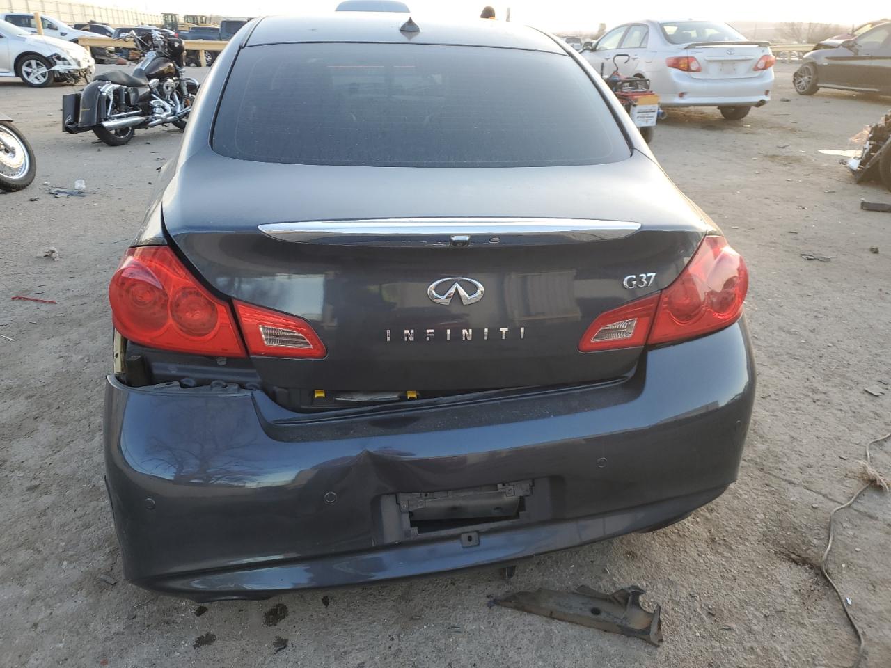 2013 Infiniti G - Image 6