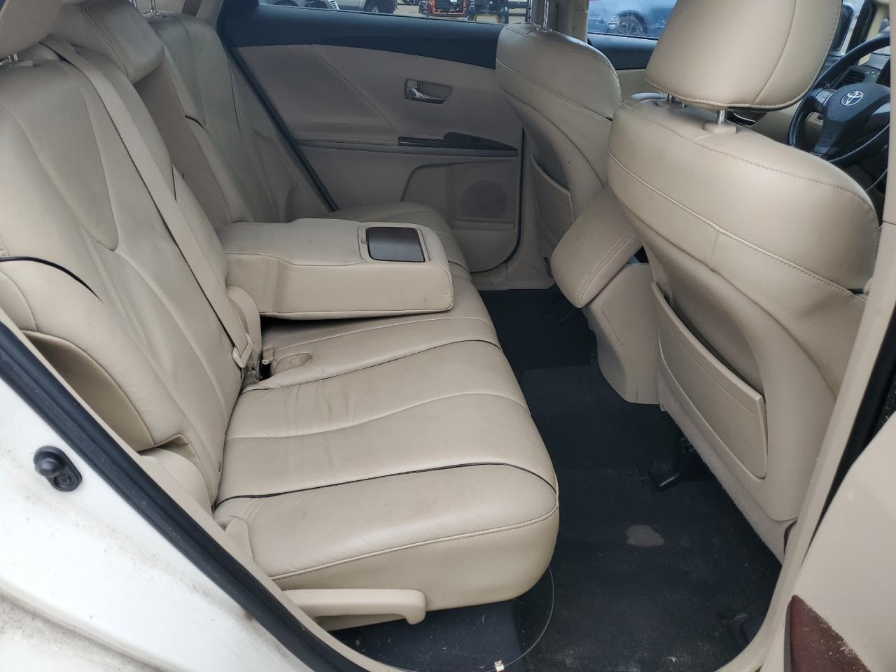 2009 Toyota Venza - Image 10
