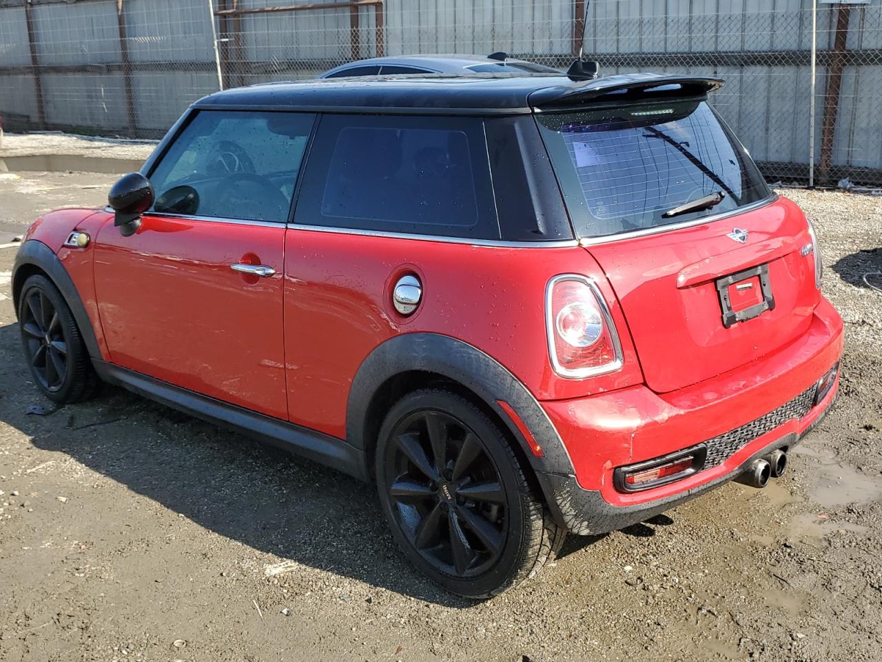 2012 MINI Cooper - Image 2