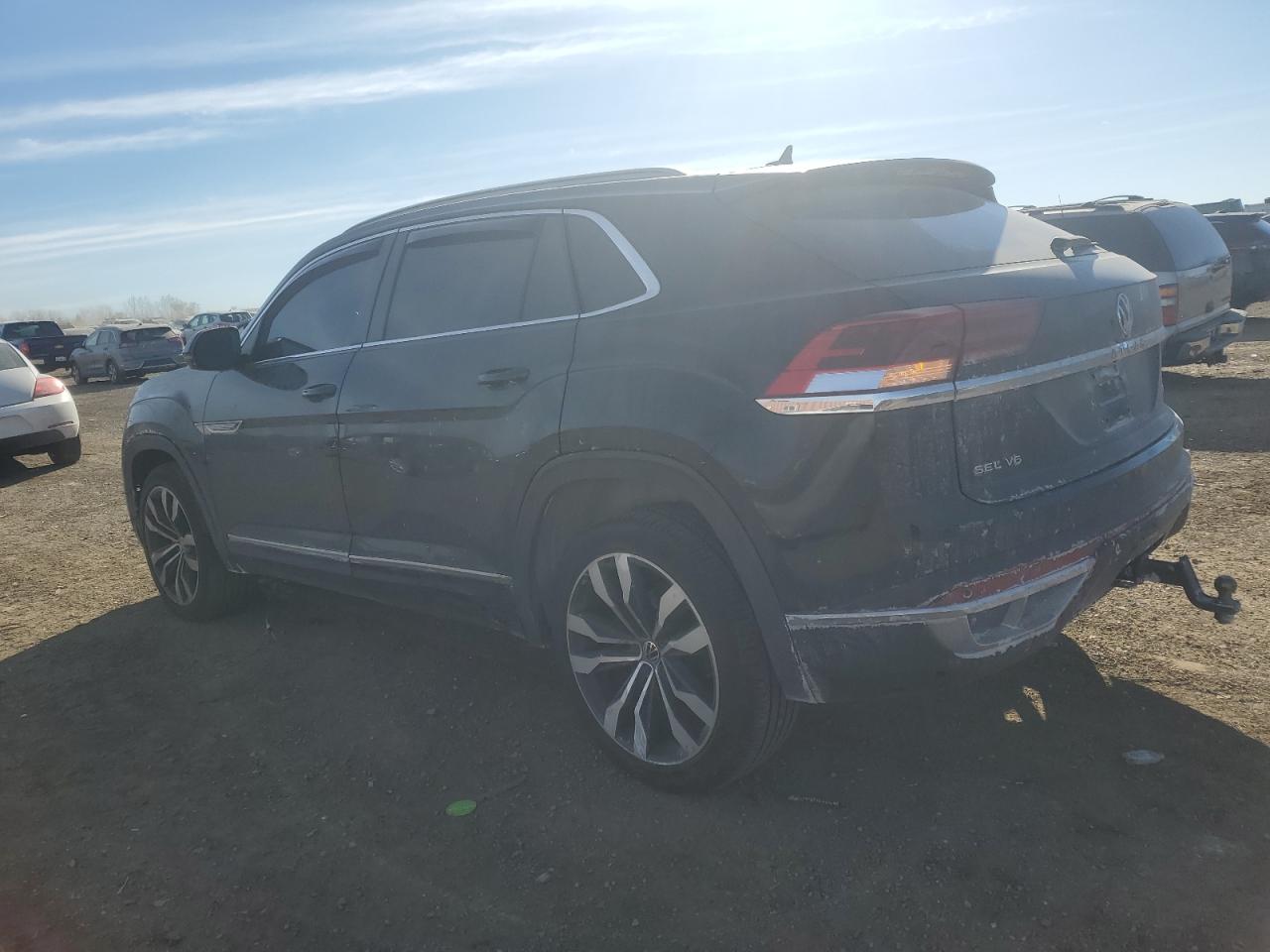 2020 Volkswagen Atlas - Image 2