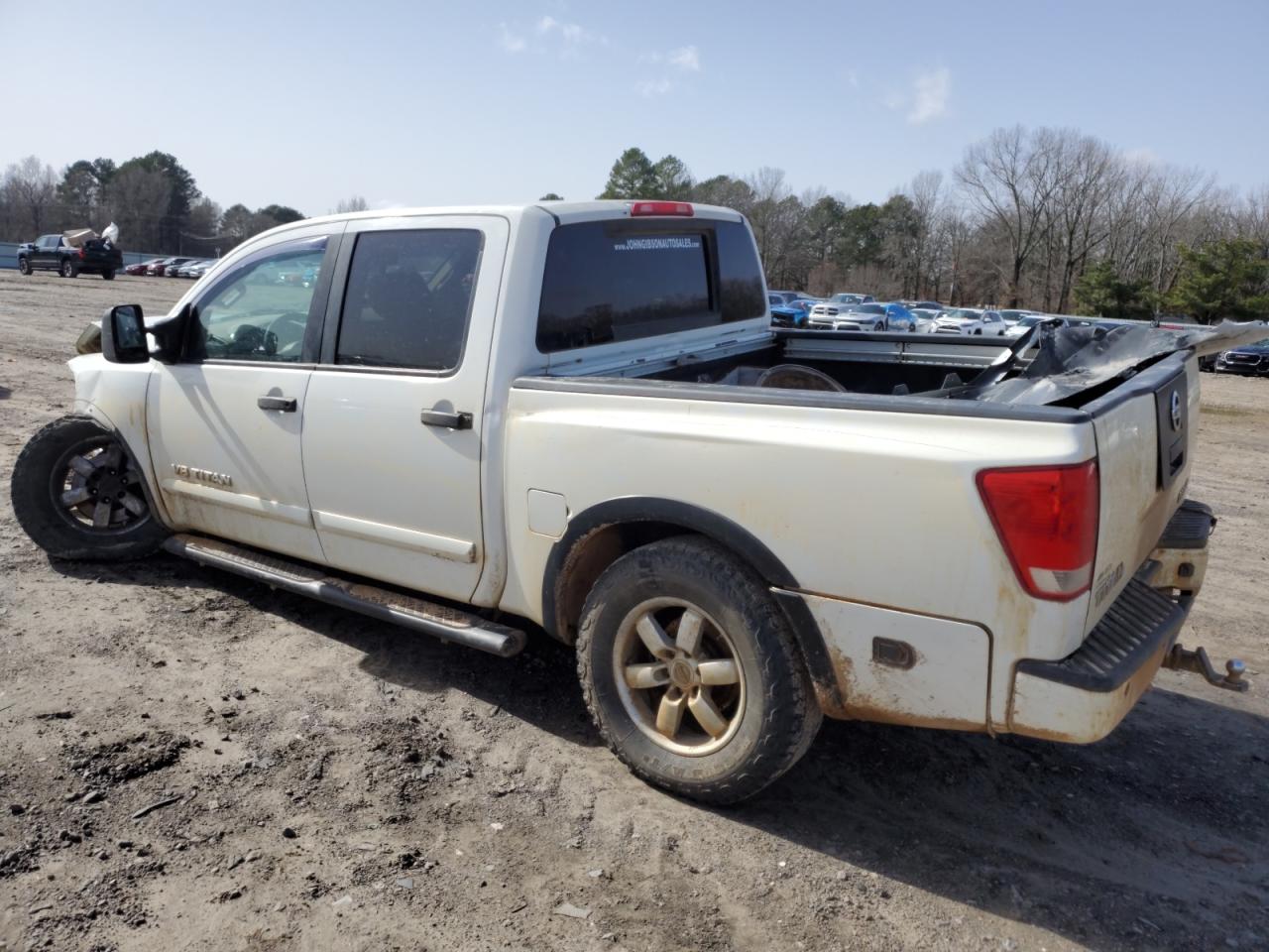 2012 Nissan Titan - Image 2