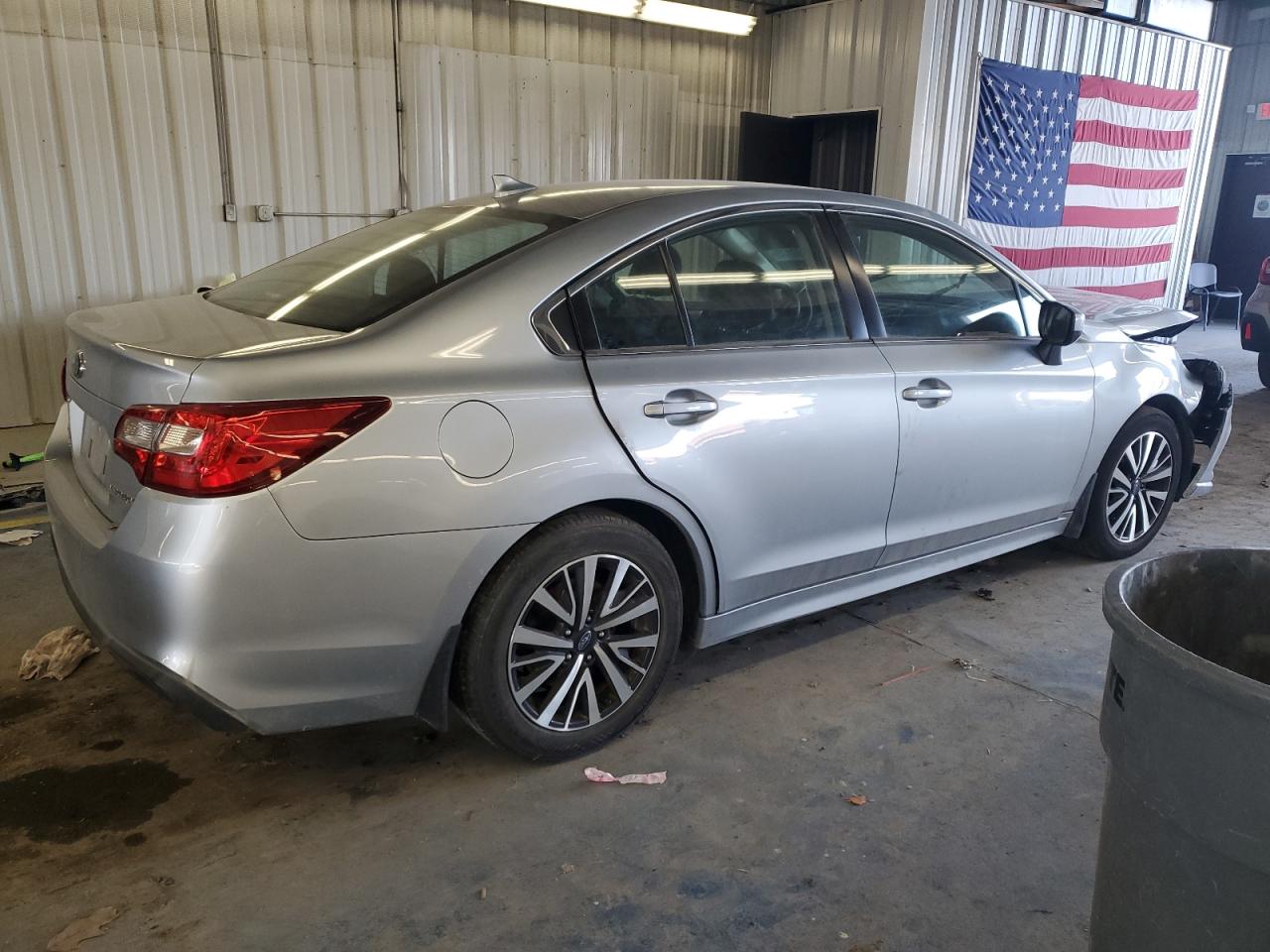 2018 Subaru Legacy - Image 3