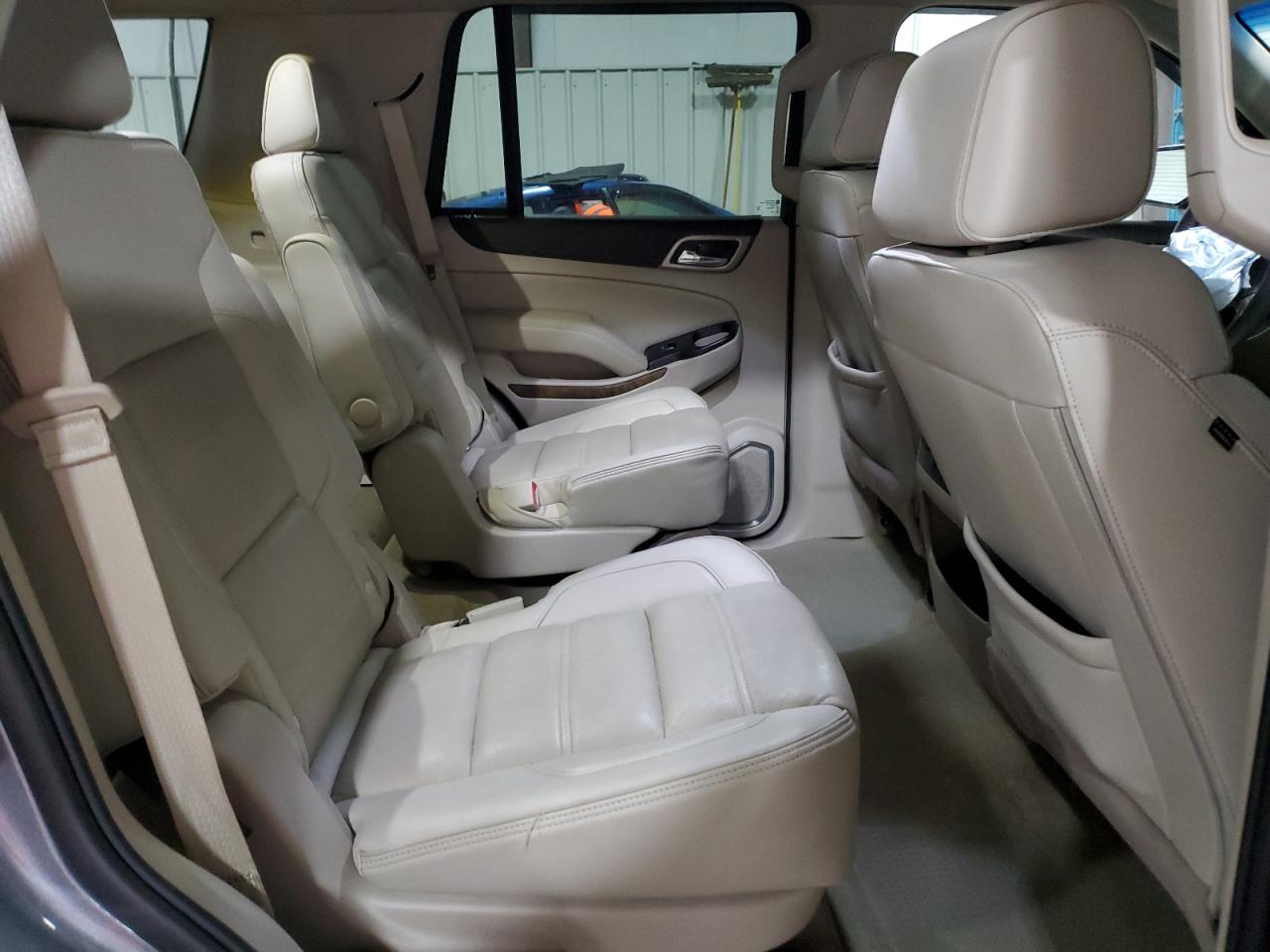 2018 GMC Yukon - Image 11