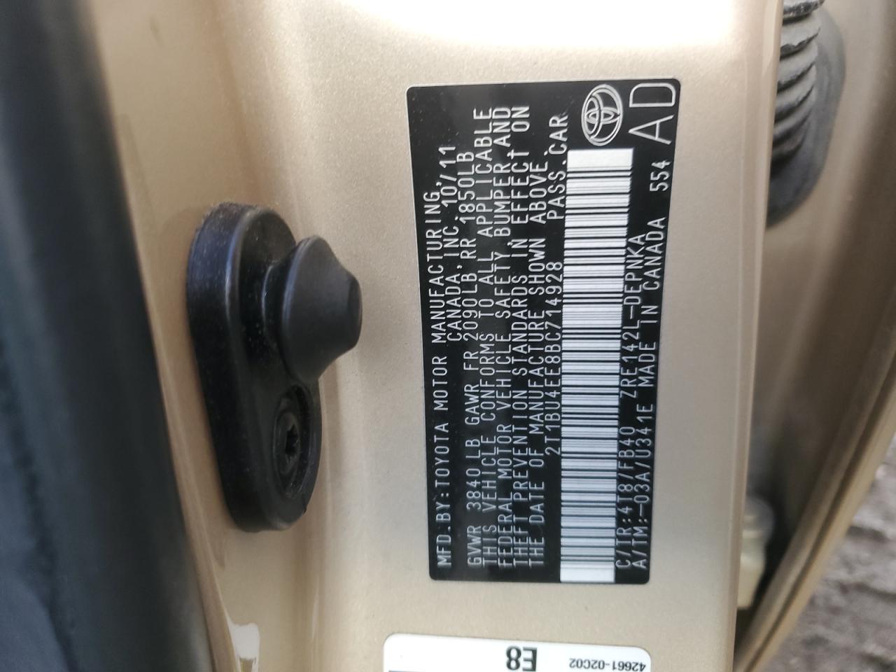 2011 Toyota Corolla - Image 12