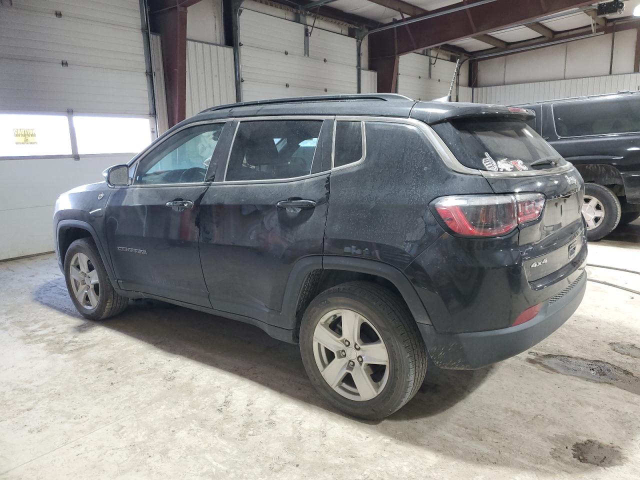 2022 Jeep Compass - Image 2