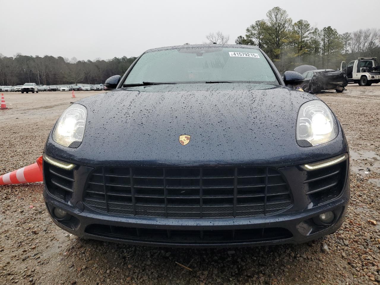 2017 Porsche Macan - Image 5