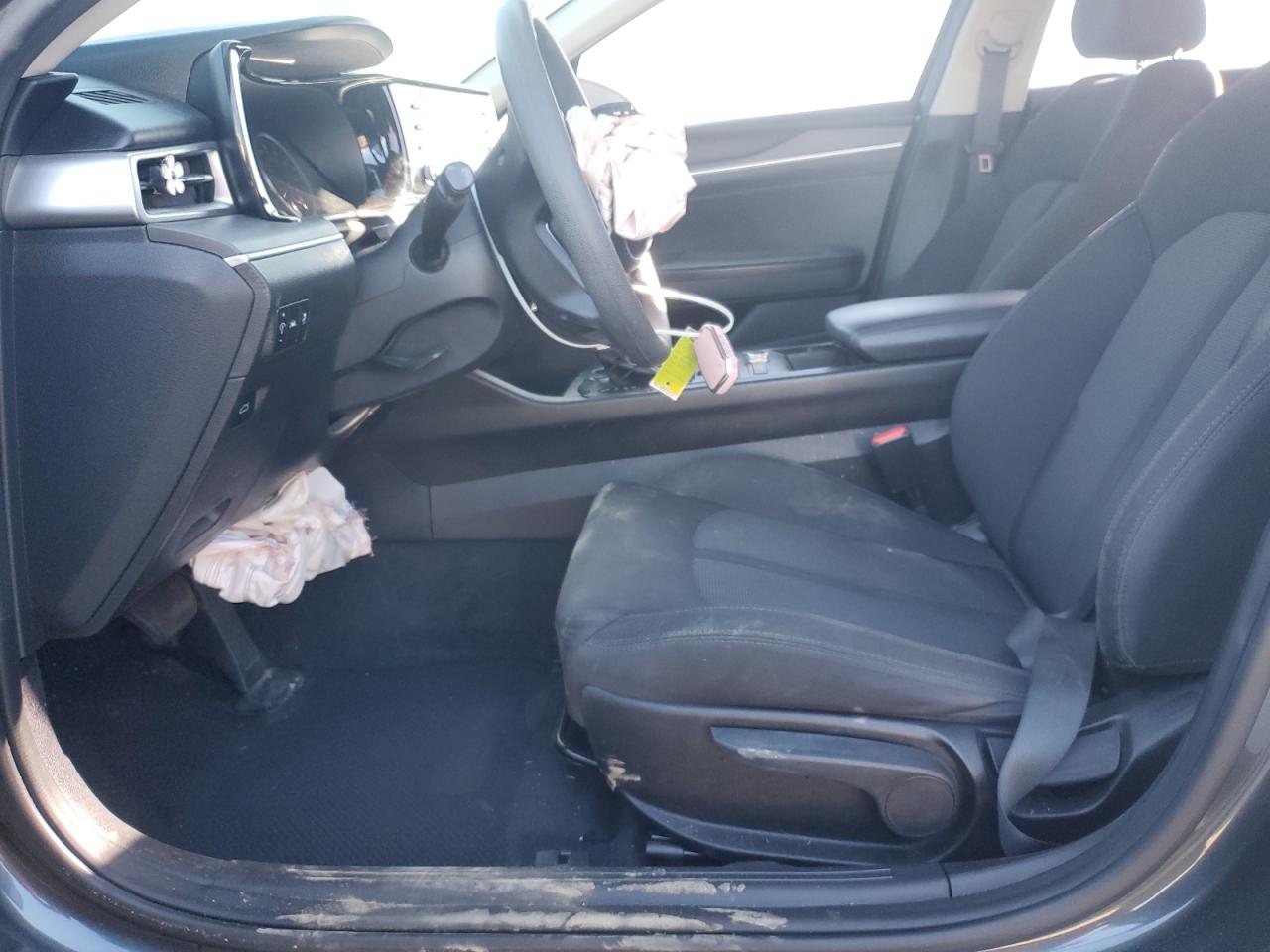 2021 Kia K5 - Image 7