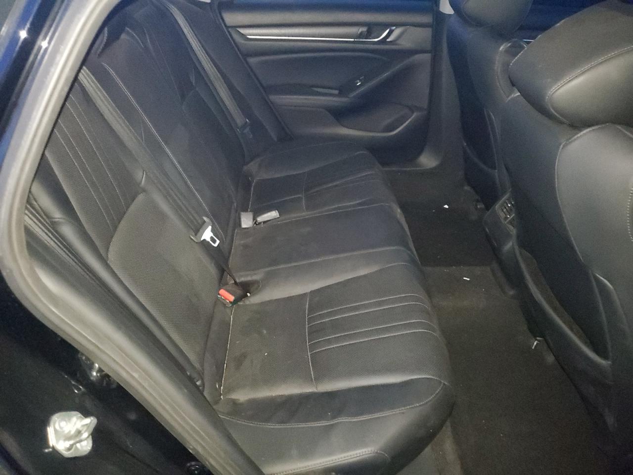 2018 Honda Accord - Image 10
