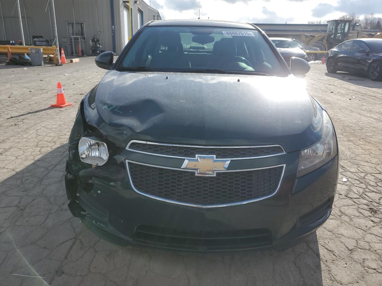 2014 Chevrolet Cruze - Image 5
