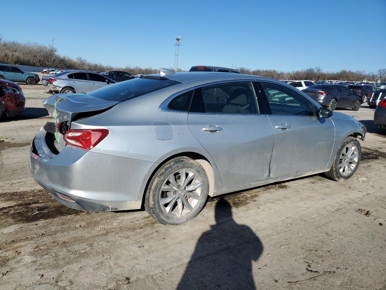 2021 Chevrolet Malibu - Image 3
