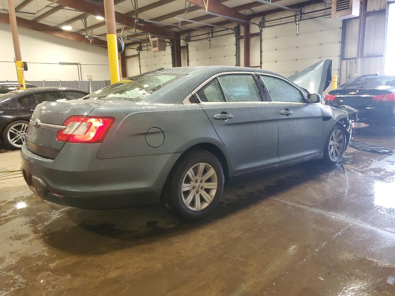 2010 Ford Taurus - Image 3