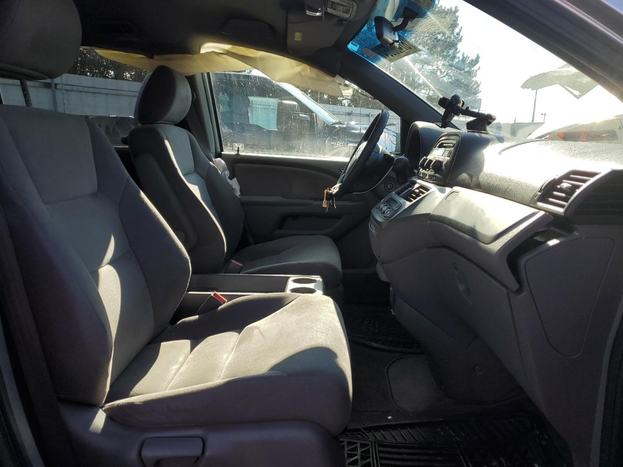 2010 Honda Odyssey - Image 7