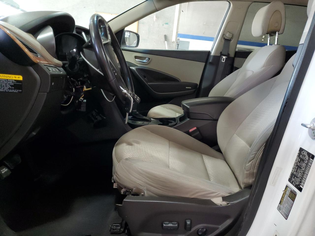 2013 Hyundai Santa Fe - Image 7