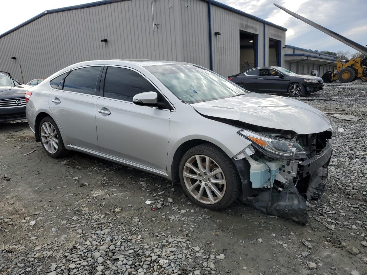 2013 Toyota Avalon - Image 4