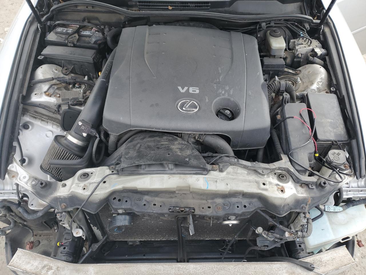 2007 Lexus IS - Image 11