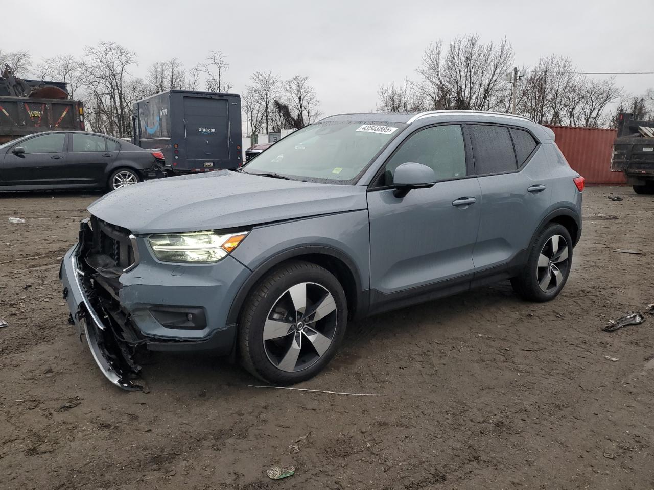 2021 Volvo XC40 - Image 1