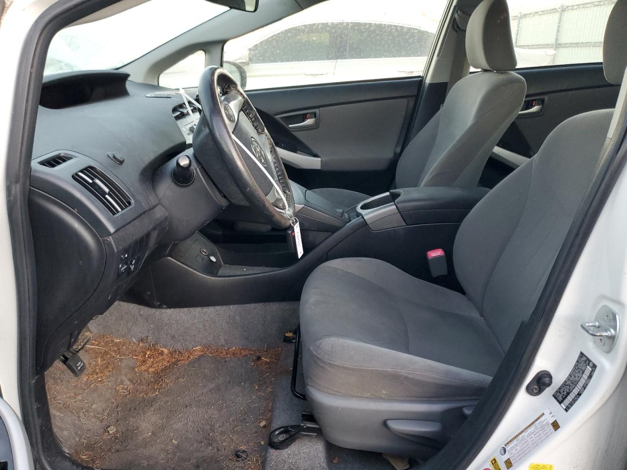 2012 Toyota Prius - Image 7