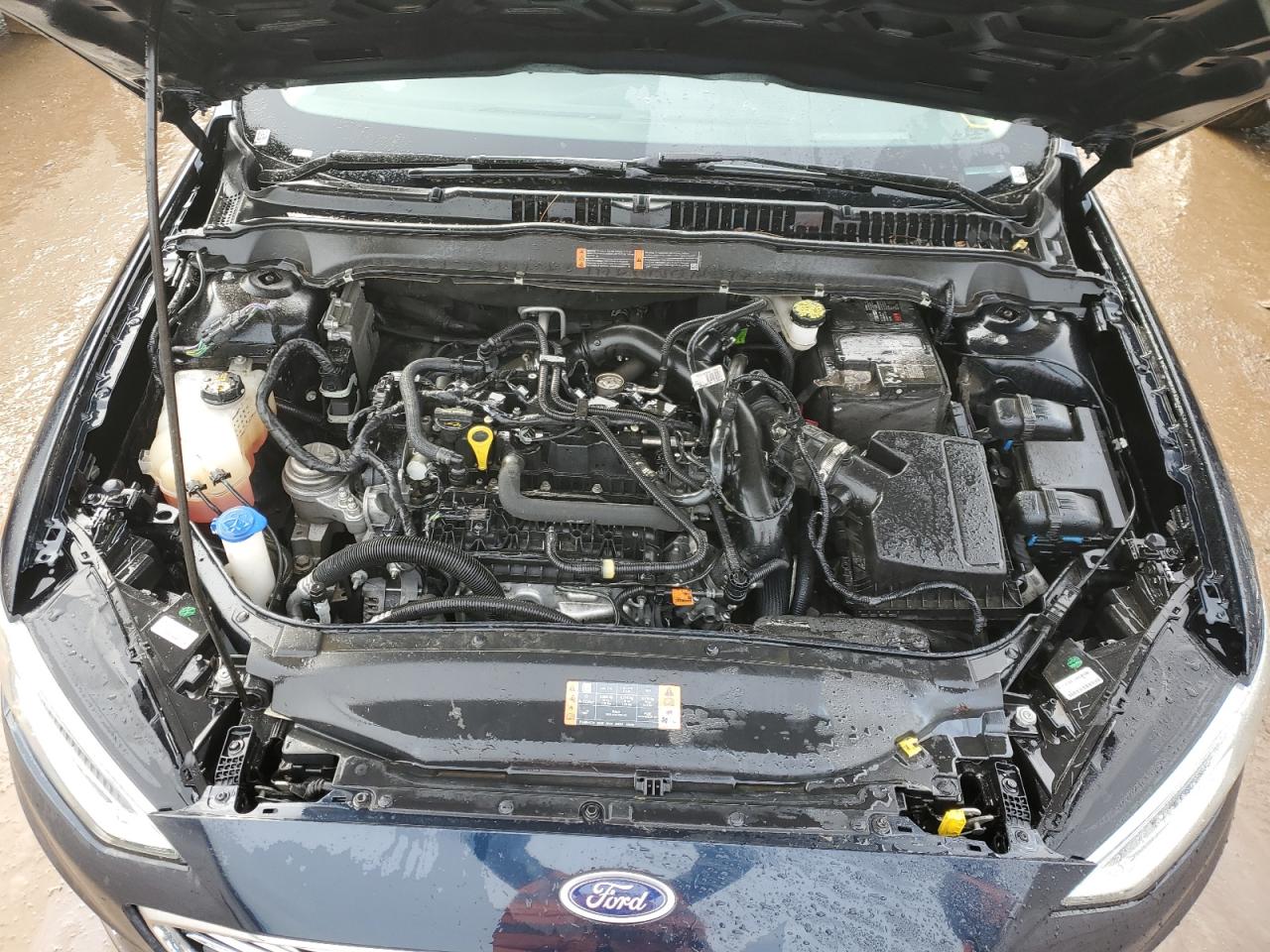 2020 Ford Fusion - Image 11