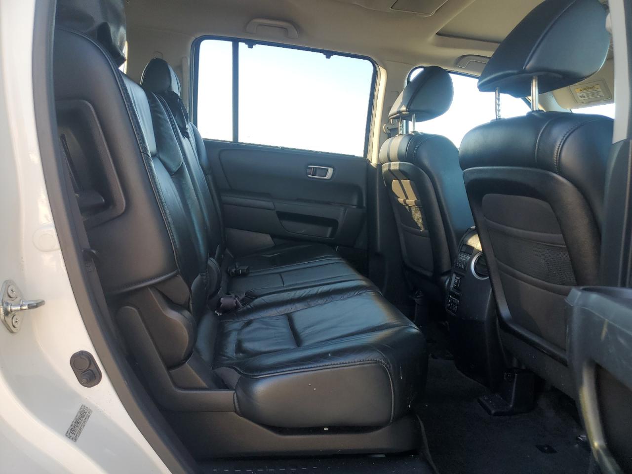 2011 Honda Pilot - Image 11