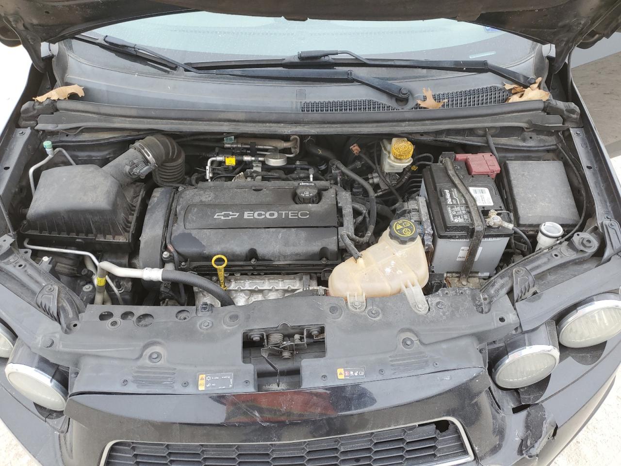 2015 Chevrolet Sonic - Image 11