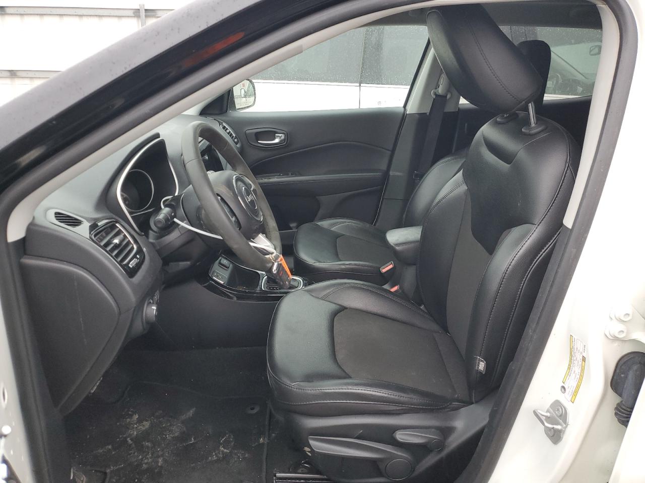2021 Jeep Compass - Image 7