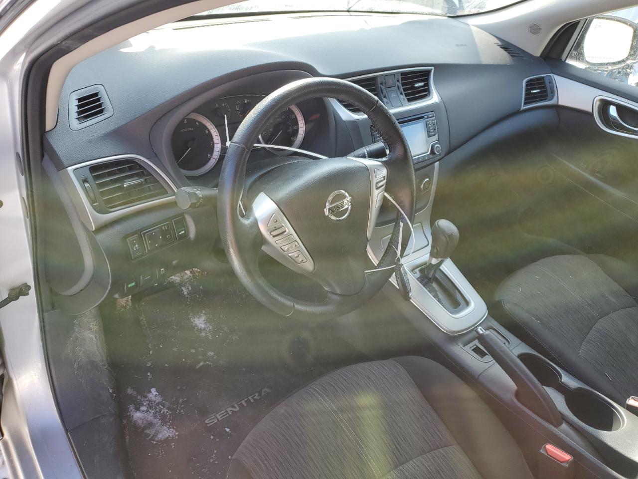 2015 Nissan Sentra - Image 8